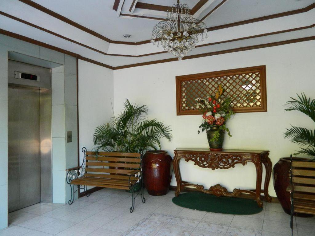 Dj Paradise Hotel Malolos Exteriér fotografie